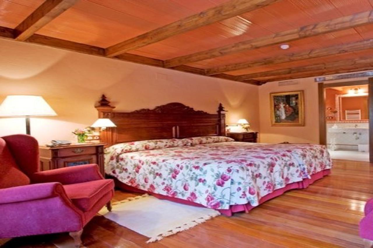 Cortijo La Reina Guest House Malaga Exterior photo
