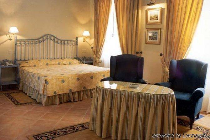 Cortijo La Reina Guest House Malaga Room photo