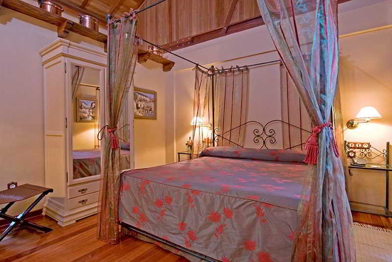 Cortijo La Reina Guest House Malaga Room photo